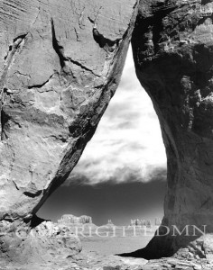 Teardrop Arch, Monument Valley, Arizona 05